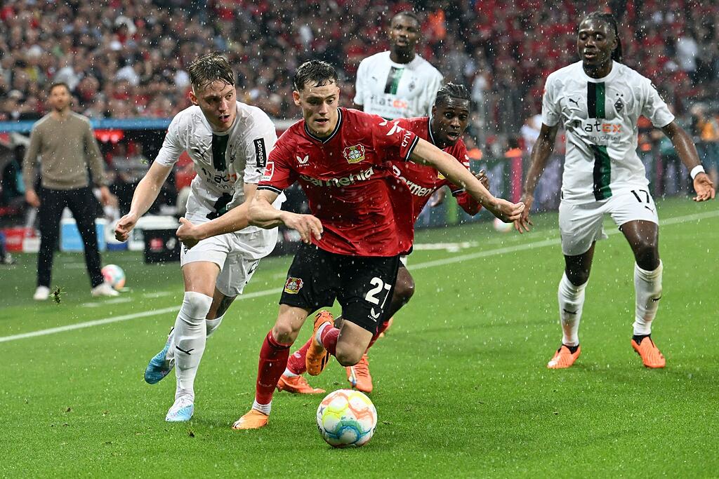 Gladbach sichert sich späten Punkt bei Bayer Leverkusen Abendzeitung