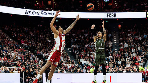 Sicher für drei Punkte: Shabazz Napier.