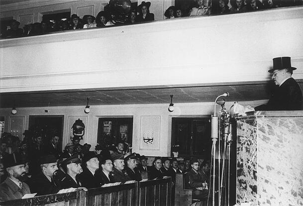 20. Mai 1947: Die Synagoge in der Reichenbachstraße wird neu eingeweiht. 20. Mai 1947: Die Synagoge in der Reichenbachstraße wird neu eingeweiht.