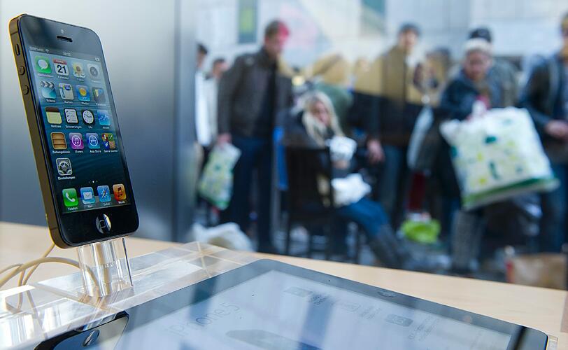Verkaufsstart des iPhone 5 in München: Bilder vom Ansturm auf den Apple-Store in der Rosenstraße