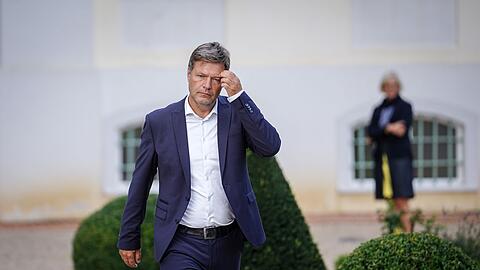 Wirtschaftsminister Robert Habeck will bei der Gasumlage nachbessern.