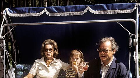 Kanzler mit Familie: Bundeskanzler Willy Brandt mit Ehefrau Rut und Sohn Matthias im Sommerurlaub (Archivbild).