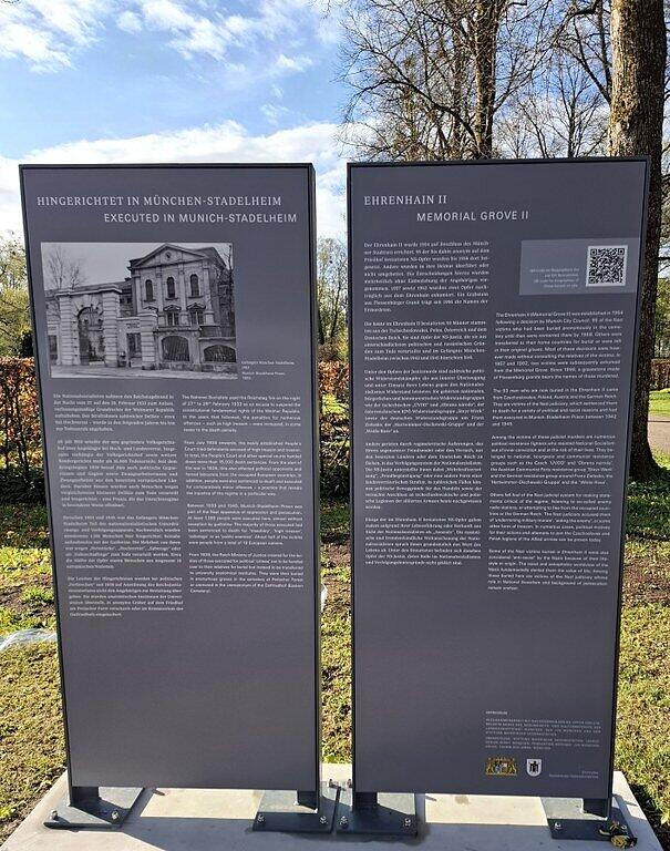 Die neuen Gedenktafeln am Ehrenhain II auf dem Friedhof am Perlacher Forst.