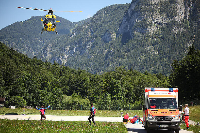 Die Bilder von der Heli-Rettung einer 31-jährigen Salzburger Kletterin.