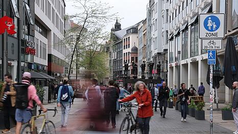 Die Stadt Leipzig will die von der Amokfahrt betroffene Einkaufsstra&szlig;e besser gegen das Befahren von Fahrzeugen sichern.