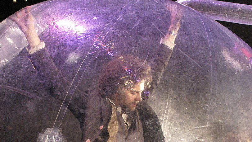 Wayne Coyne von den Flaming Lips in seiner Space Bubble