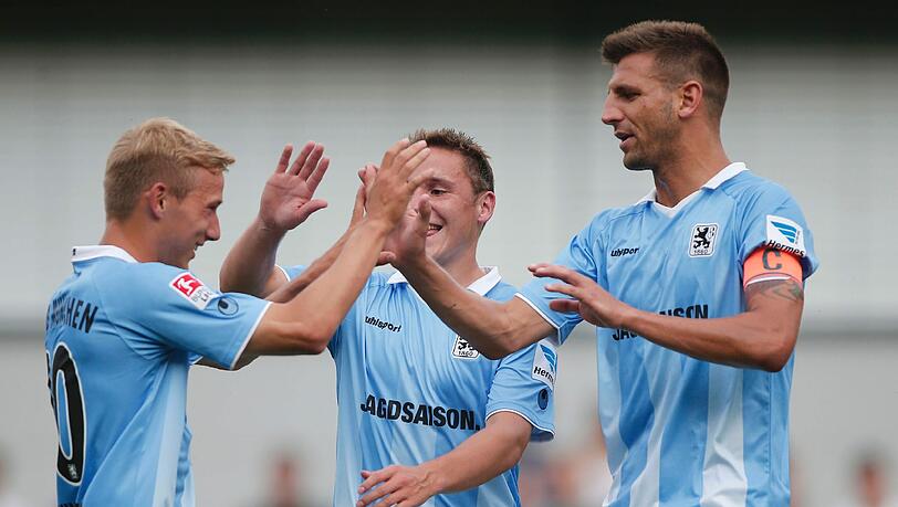 Andreas Geipl (mitte) machte das 2:1 Siegtor. Andreas Geipl (mitte) machte das 2:1 Siegtor.