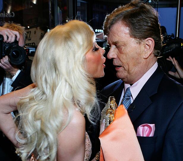 "Foffi" und Tatjana Gsell: Der Prinz steht derzeit wegen vorsätzlichen Bankrotts vor Gericht. Bekannt geworden ist der Adlige durch seine Beziehung zu Skandal-Witwe Tatjana Gsell.