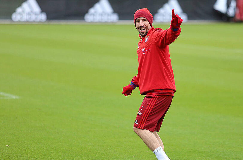 Glücklich: Franck Ribéry am Mittwoch beim Training an der Säbener Straße.
