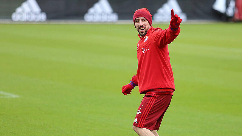 Glücklich: Franck Ribéry am Mittwoch beim Training an der Säbener Straße. Glücklich: Franck Ribéry am Mittwoch beim Training an der Säbener Straße.