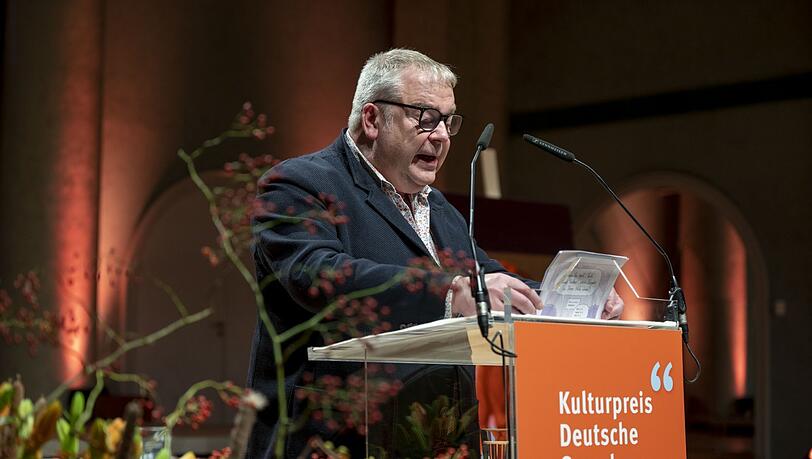 Max Goldt erhält den Jacob-Grimm-Preis Deutsche Sprache 2022.