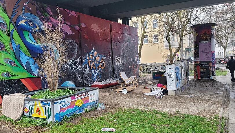 Trinker, Matratzen und Fäkalien: 'Untragbare Zustände' in Untergiesing