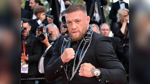 Conor McGregor gibt sich nach Vorwürfen juristisch kampfbereit.