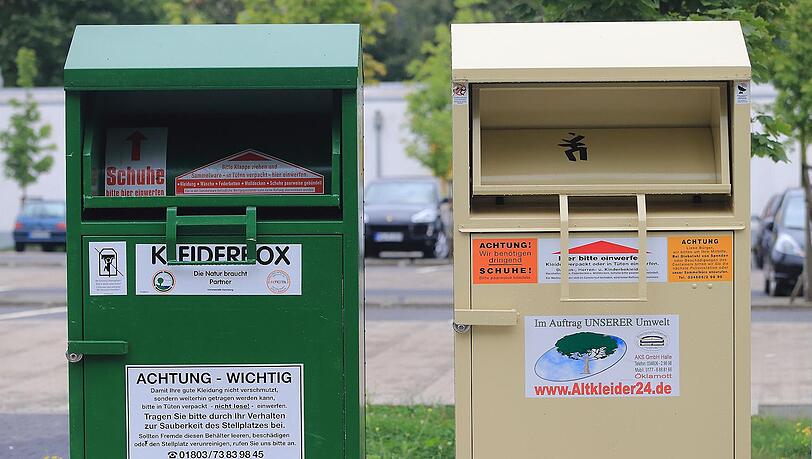 In einem solchen Altkleider-Container kam der Mann ums Leben. (Archivbild) In einem solchen Altkleider-Container kam der Mann ums Leben. (Archivbild)
