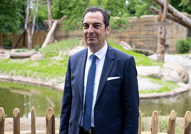 Zoodirektor Rasem Baban. Er leitet seit 2014 den Tierpark Hellabrunn. Zoodirektor Rasem Baban. Er leitet seit 2014 den Tierpark Hellabrunn.