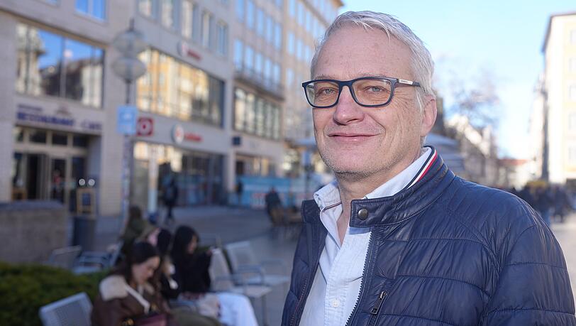 Der mögliche Verlust der Baumkronen sei ein Alarmsignal, sagt München-Liste Stadtrat Dirk Höpner. Der mögliche Verlust der Baumkronen sei ein Alarmsignal, sagt München-Liste Stadtrat Dirk Höpner.