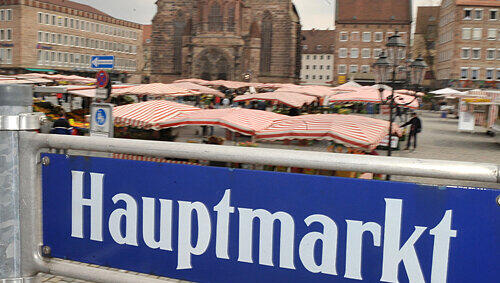 Unser Hauptmarkt soll schöner werden – wie, darüber bestimmen in den nächsten Monaten auch die Bürger. Unser Hauptmarkt soll schöner werden – wie, darüber bestimmen in den nächsten Monaten auch die Bürger.