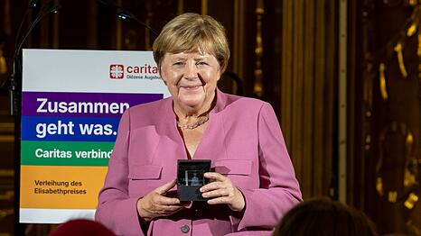 Neben lockeren Repliken fand Merkel auch viele ernste Worte.