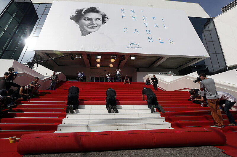 Filmfestival 2015 in Cannes: Fachgerecht wurde der rote Teppich ausgerollt...