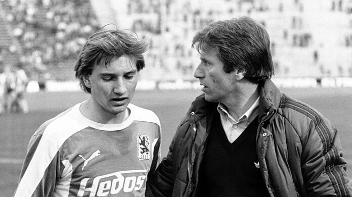Trauer um Willibert Kremer (r.): Der ehemalige Trainer des TSV 1860 ist an Heiligabend gestorben.