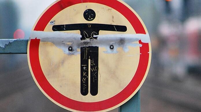 Der 22-Jährige aus Bergen im Landkreis Traunstein war mit 1,39 Promille alkoholisiert. (Symbolbild)