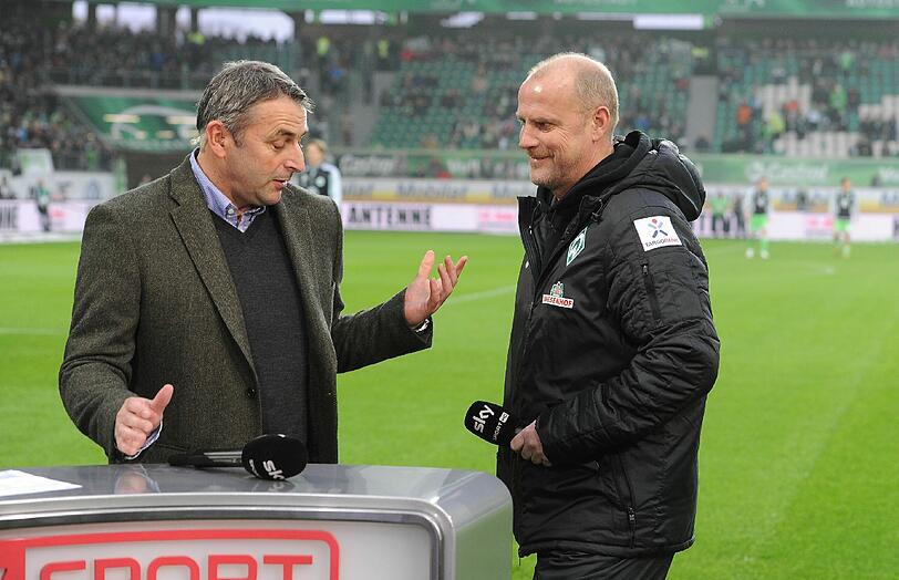 Wiedersehen in Wolfsburg. Thomas Schaaf und Klaus Allofs trennen sich schiedlich-friedlich mit 1:1