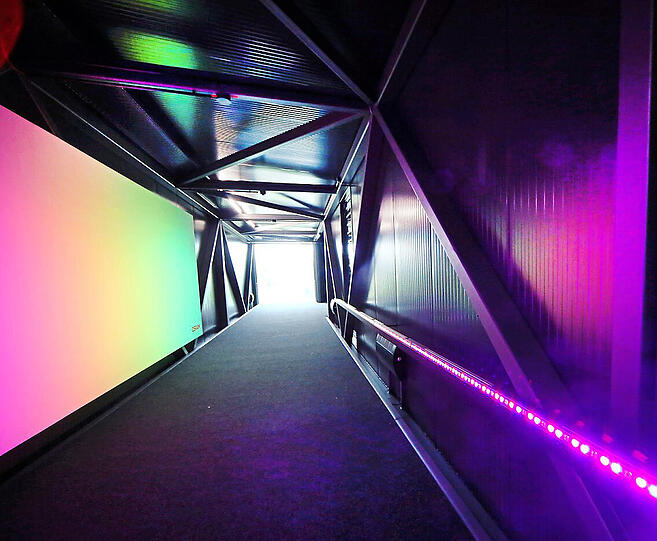 Im neuen Lichtgang kann der Besucher einiges lernen - über sich und das Licht.