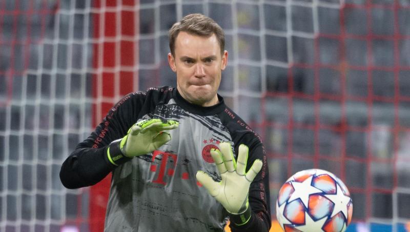 "Sie tun mir natürlich leid", sagt Manuel neuer über die Kinder, die wegen Corona derzeit zu Hause bleiben müssen.