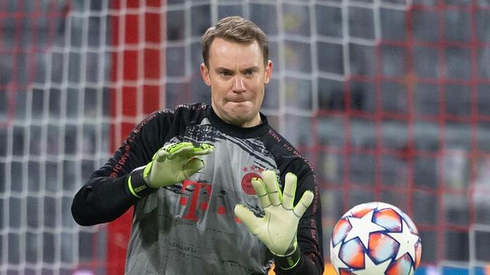 "Sie tun mir natürlich leid", sagt Manuel neuer über die Kinder, die wegen Corona derzeit zu Hause bleiben müssen.