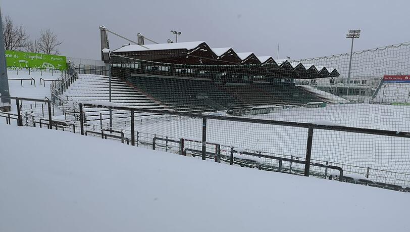 Schnee im Sportpark Schnee im Sportpark
