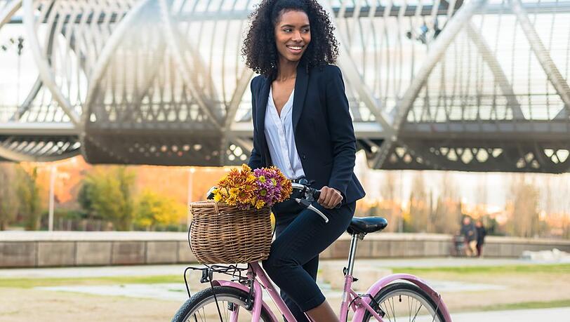 Nicht jedes Outfit eignet sich fürs Fahrrad.
