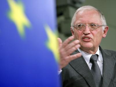 Will die Branche unterstützen: EU-Kommissar Günter Verheugen.