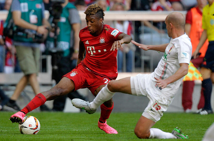 Kingsley Coman - Note 3 - Der Neuzugang von Juventus wurde von Guardiola eindrücklich instruiert, bevor er zum ersten Mal als Bayern-Spieler den Platz betrat. Setzte die Anweisungen aber offenbar nicht wie gewünscht um, schon wenige Minuten später holte der Coach Coman an die Seitenlinie, redete ernst auf ihn ein. Wirkt noch etwas nervös, seine Sprintstärke war aber bereits zu erkennen.
