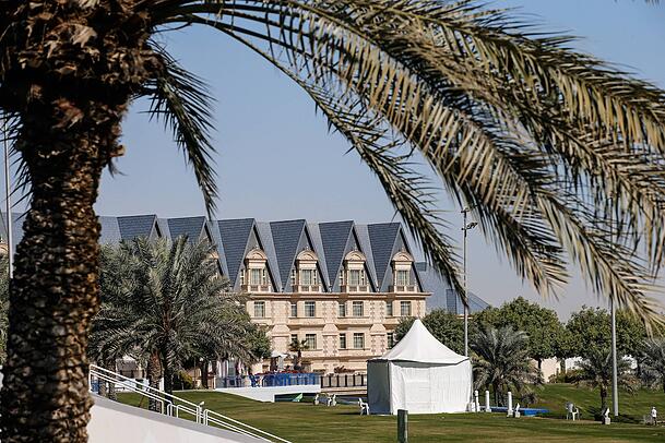 In diesem Luxus-Tempel nächtigen die Bayern-Stars: Das Al Aziziyah Boutique Hotel in Doha.