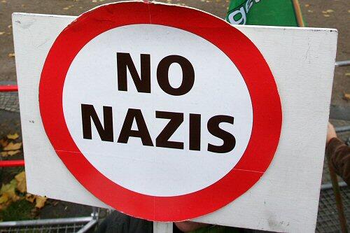 Gericht genehmigt Aufmarsch der Neonazis.
