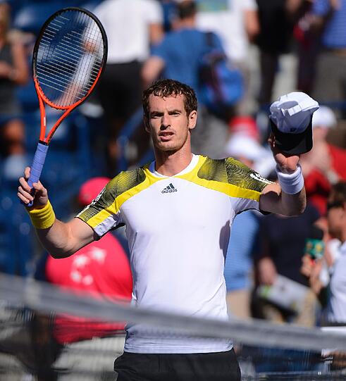 Tennis-Ass Andy Murray bekam den Preis für den Durchbruch des Jahres. Der amtierende Einzel-Olympiasieger bedankte sich ebenfalls per Video-Botschaft.