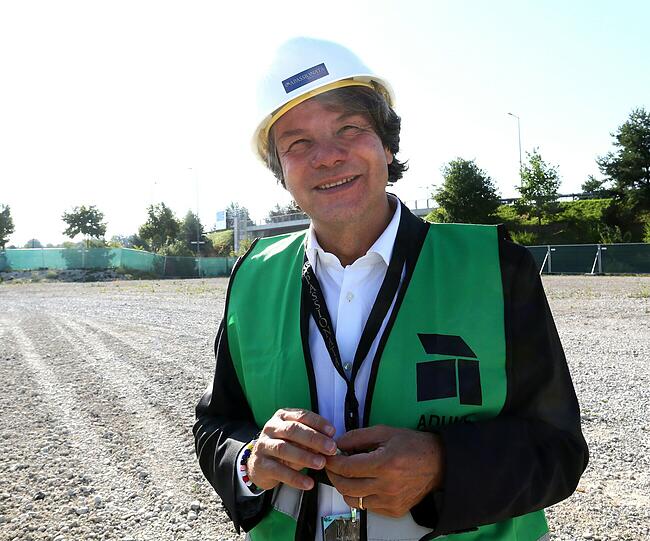 &bdquo;Traum&ldquo;-Caterer Michael Käfer auf der Baustelle.