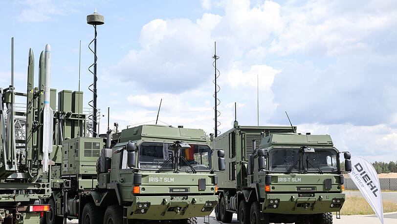Gro&szlig;auftr&auml;ge aus dem R&uuml;stungssektor haben der Metall- und Elektroindustrie im letzten Quartal 2025 ein Auftragsplus bereitet. (Symbolbild)