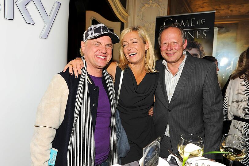 Schauspieler und Sänger Uwe Ochsenknecht amüsierte sich gemeinsam mit Schauspiel-Kollege Axel Milberg und dessen Frau Judith.