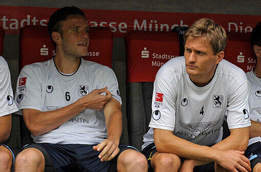 Kai Bülow (r) saß in dieser Saison bisher nur auf der Bank. In Bad Hennef könnte er eine neue Chance bekommen.