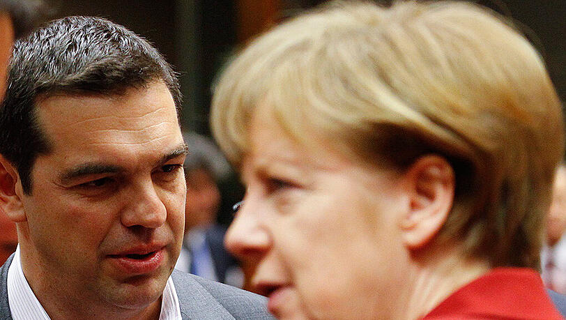 Bundeskanzlerin Angela Merkel forderte Griechenland auf, jetzt "mit Hochdruck" an einer Einigung mit den internationalen Geldgebern zu arbeiten. Bundeskanzlerin Angela Merkel forderte Griechenland auf, jetzt "mit Hochdruck" an einer Einigung mit den internationalen Geldgebern zu arbeiten.