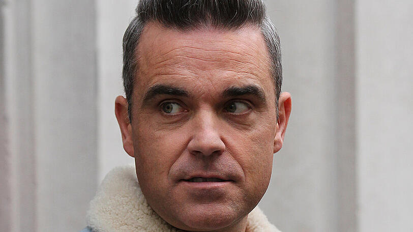 So viele Haare hat Robbie Williams derzeit nicht mehr auf dem Kopf.