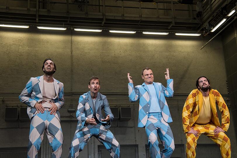 "Die drei Musketiere" im Cuvilliestheater.