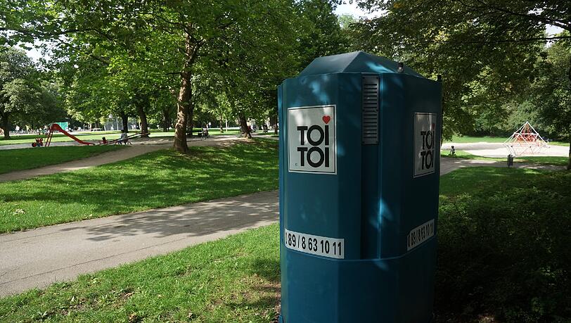 ... doch eine feste Anlage hat die Stadt nicht vorgesehen. Das mobile Klo... ... doch eine feste Anlage hat die Stadt nicht vorgesehen. Das mobile Klo...