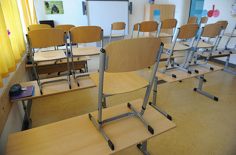 Leere Klassenzimmer am Dienstag - aber nur in manchen Bundesländern.