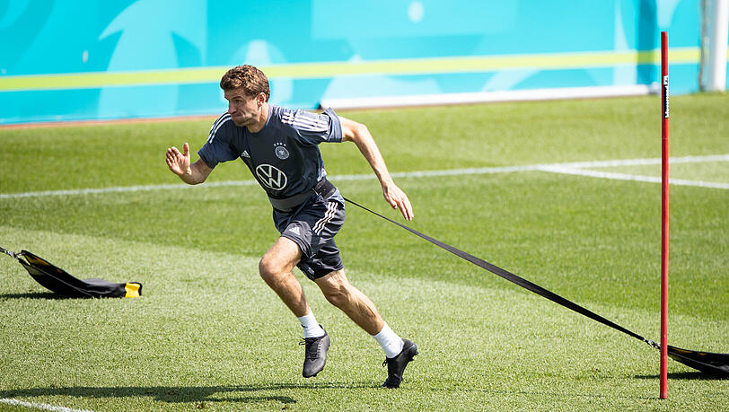 Thomas Müller hat seine Knieprobleme überstanden.