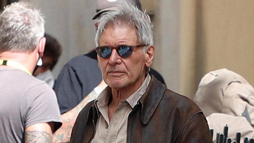 Cool geblieben: Harrison Ford am Set von "Indiana Jones 5".