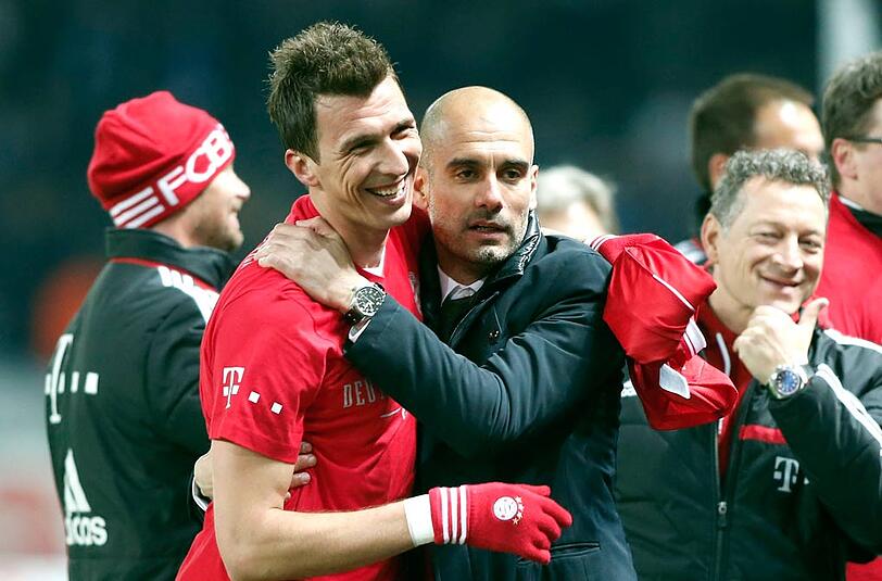 Die Bayern feiern im Berliner Olympiastadion den Meistertitel - die Bilder.