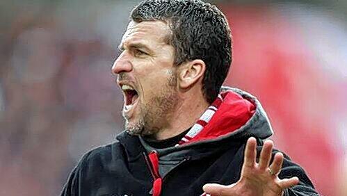 Sieht sich noch in der Entwicklungsphase: Lauterns Chefcoach Marco Kurz. Sieht sich noch in der Entwicklungsphase: Lauterns Chefcoach Marco Kurz.