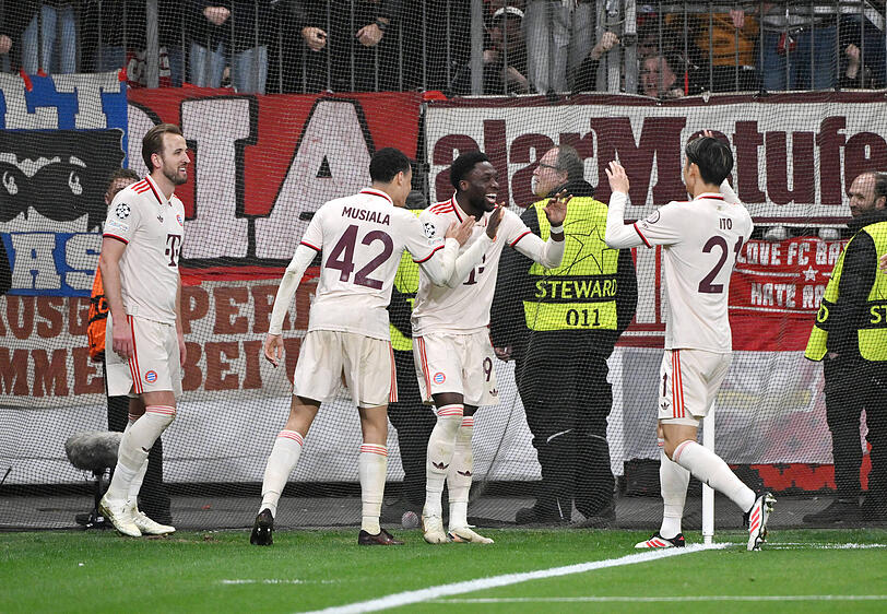 Bald zurück: Das Trio Hiroki Ito (v.r.), Davies und Musiala.